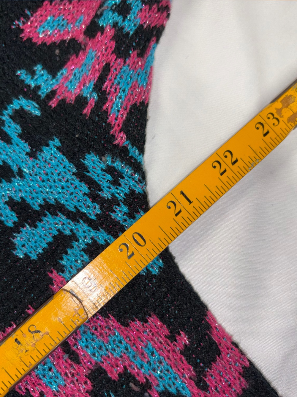 Vintage Evian LTD Crewneck Sweater with Pink & Teal Paisley Pattern   Lot O - Picture 4 of 5